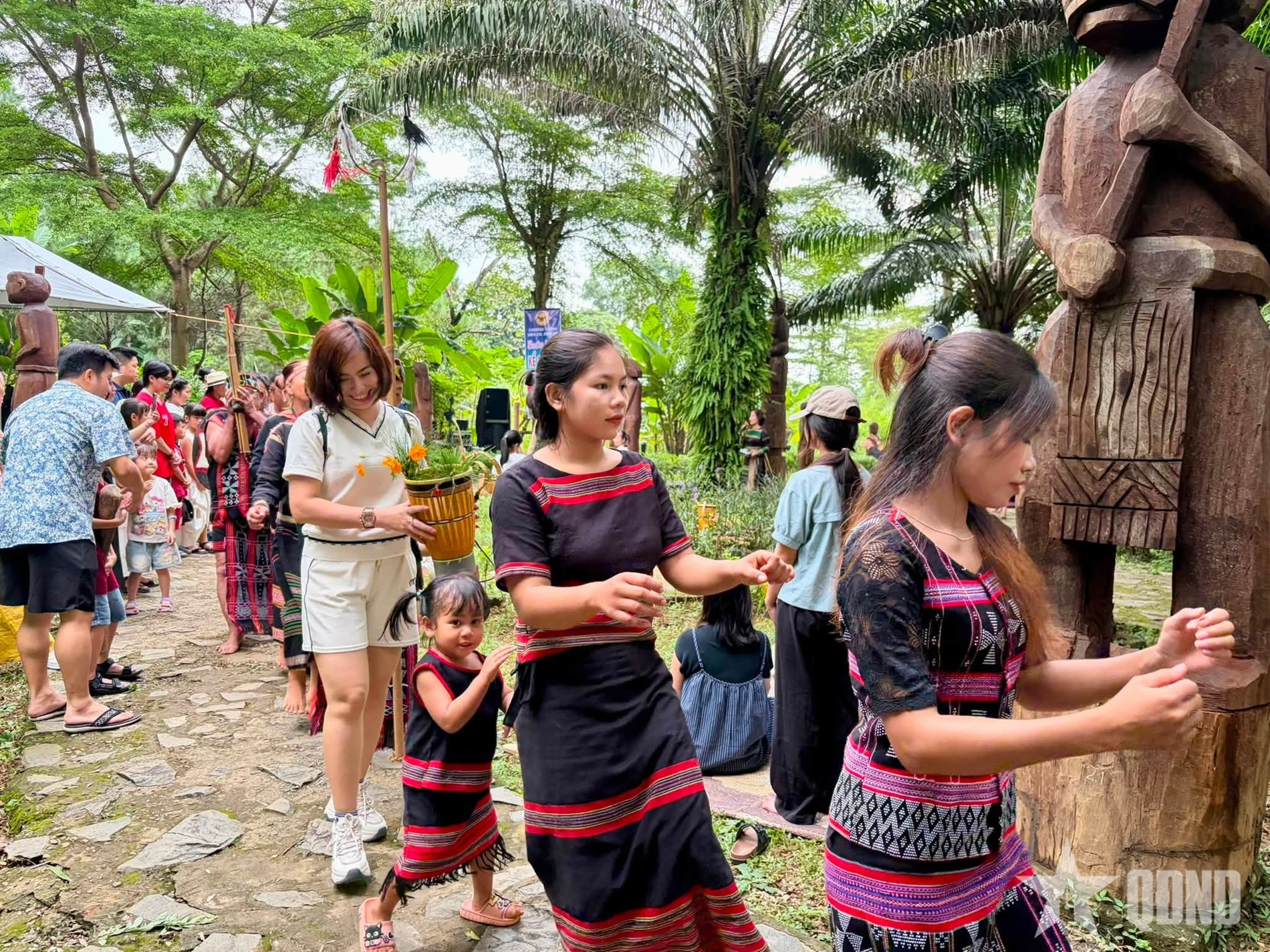 Sắc màu Tây Nguyên giữa lòng Hà Nội